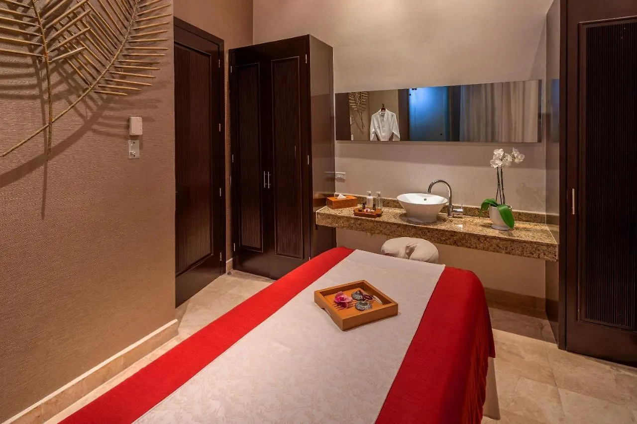 Beach Palace Cancún Station touristique
