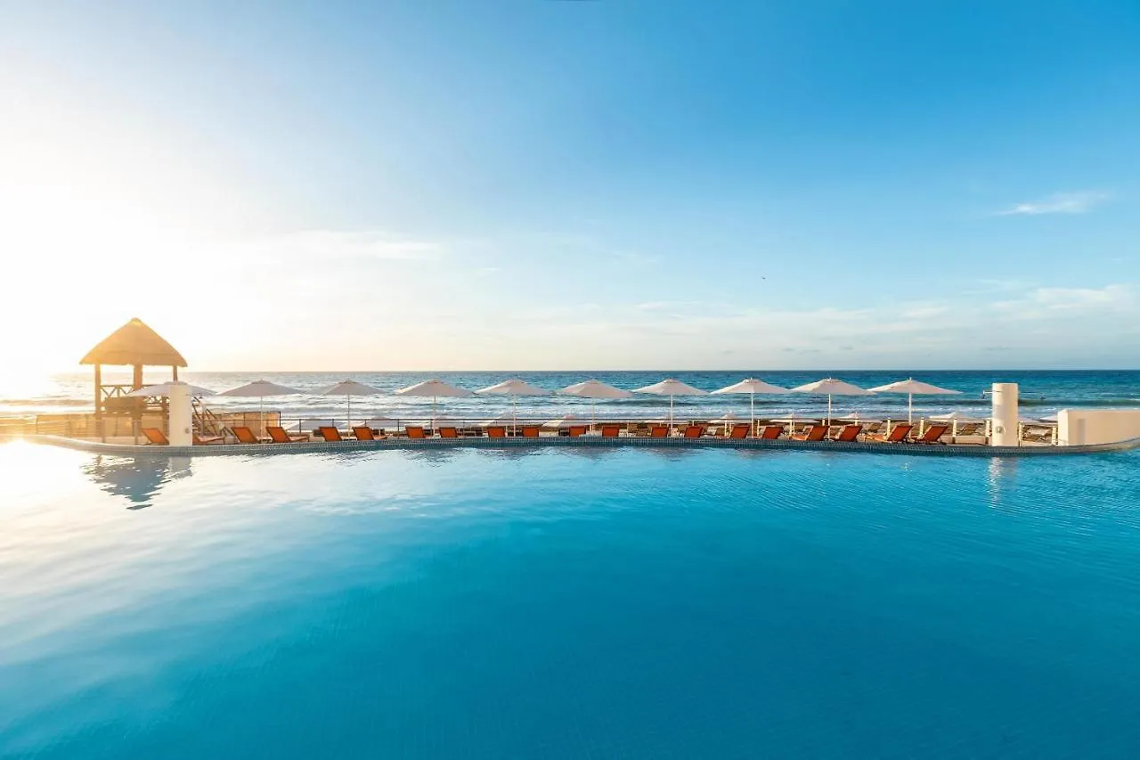 Beach Palace Cancun