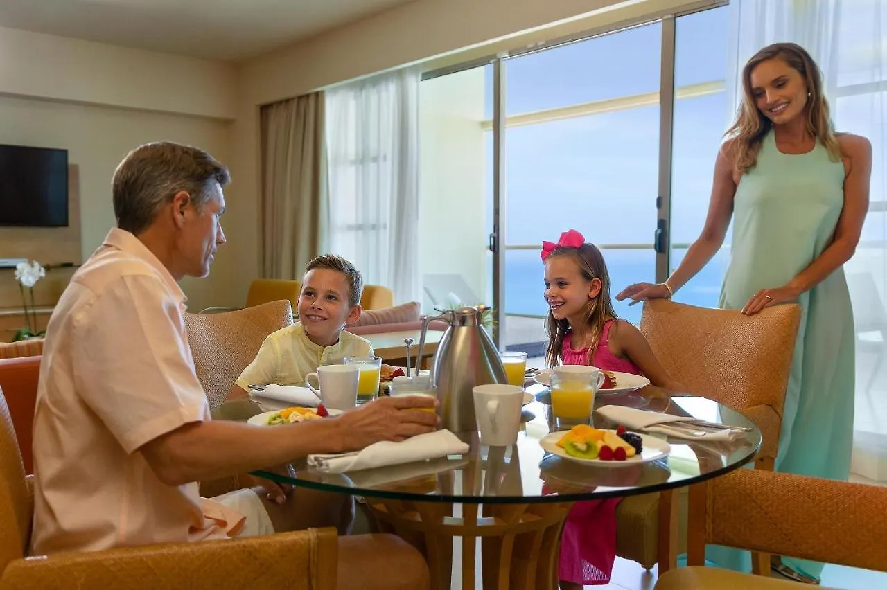 Beach Palace Cancun Resort