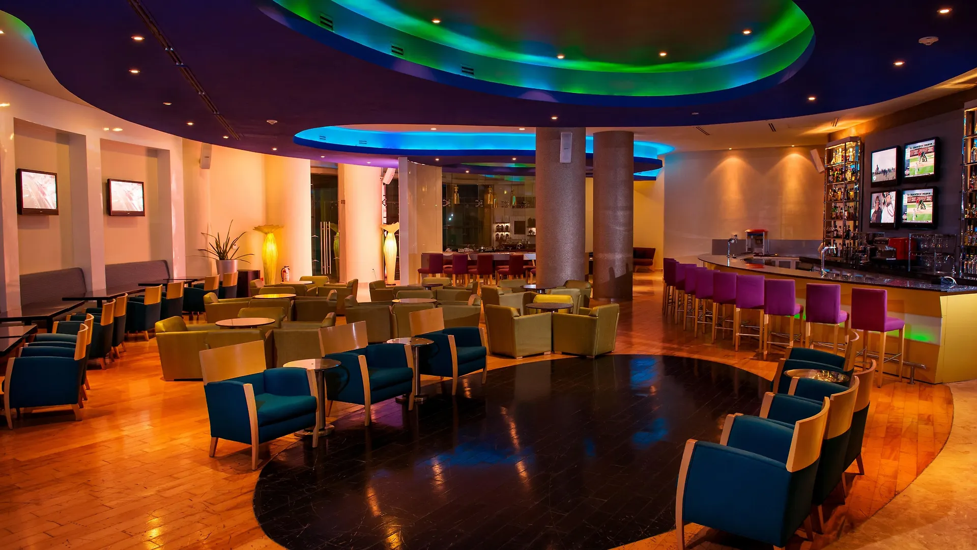 ***** Resort Beach Palace Cancun Mexico