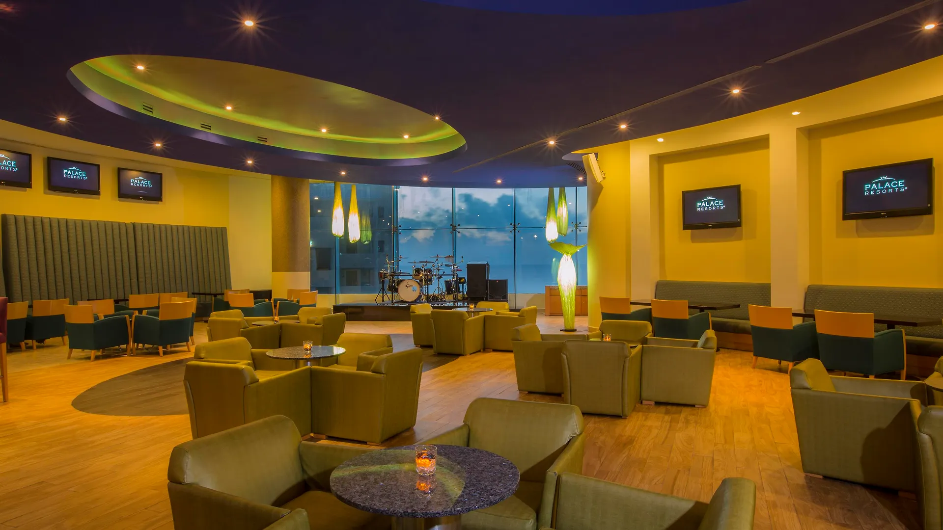 Beach Palace Cancun