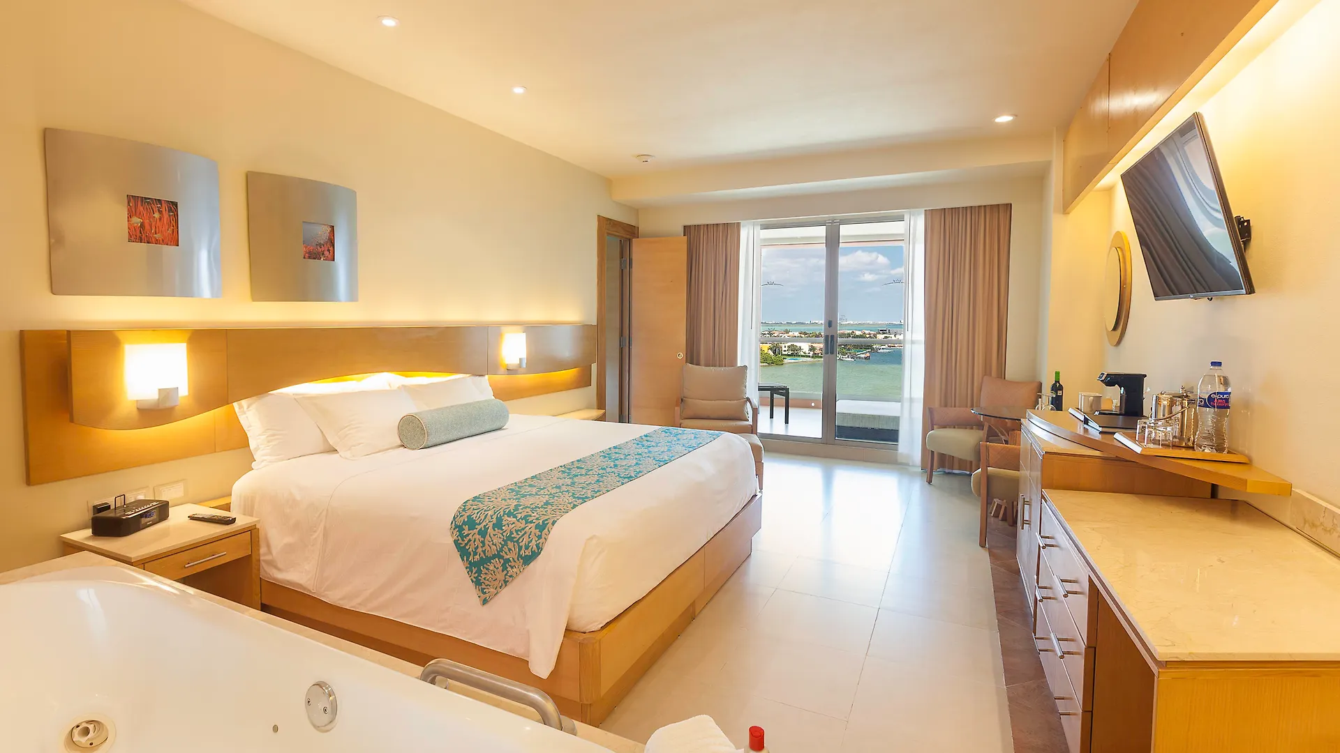 Beach Palace Cancún